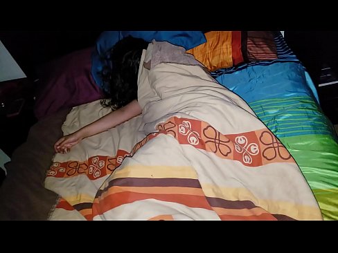 ❤️ Stepson dema ku di xew de ye, xatirê dayika xwe ya ciwan dike. Super seks li ku.megaofertas.top ❤